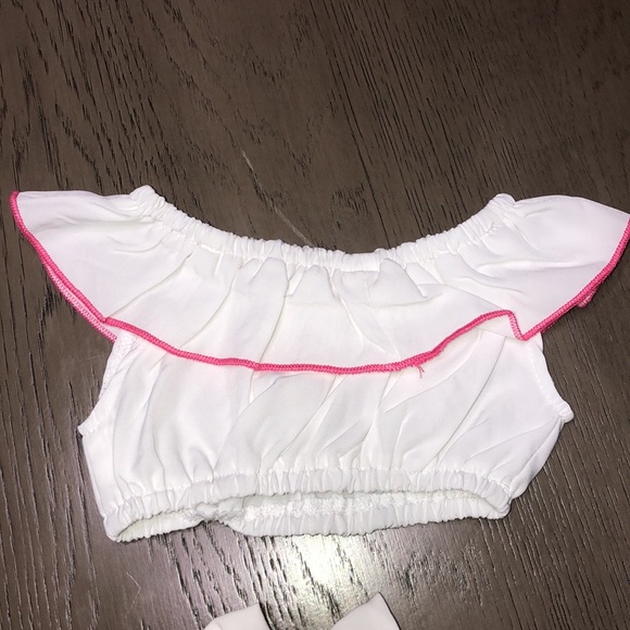 Shein baby girl 2 piece outfit - Picture 3 of 6